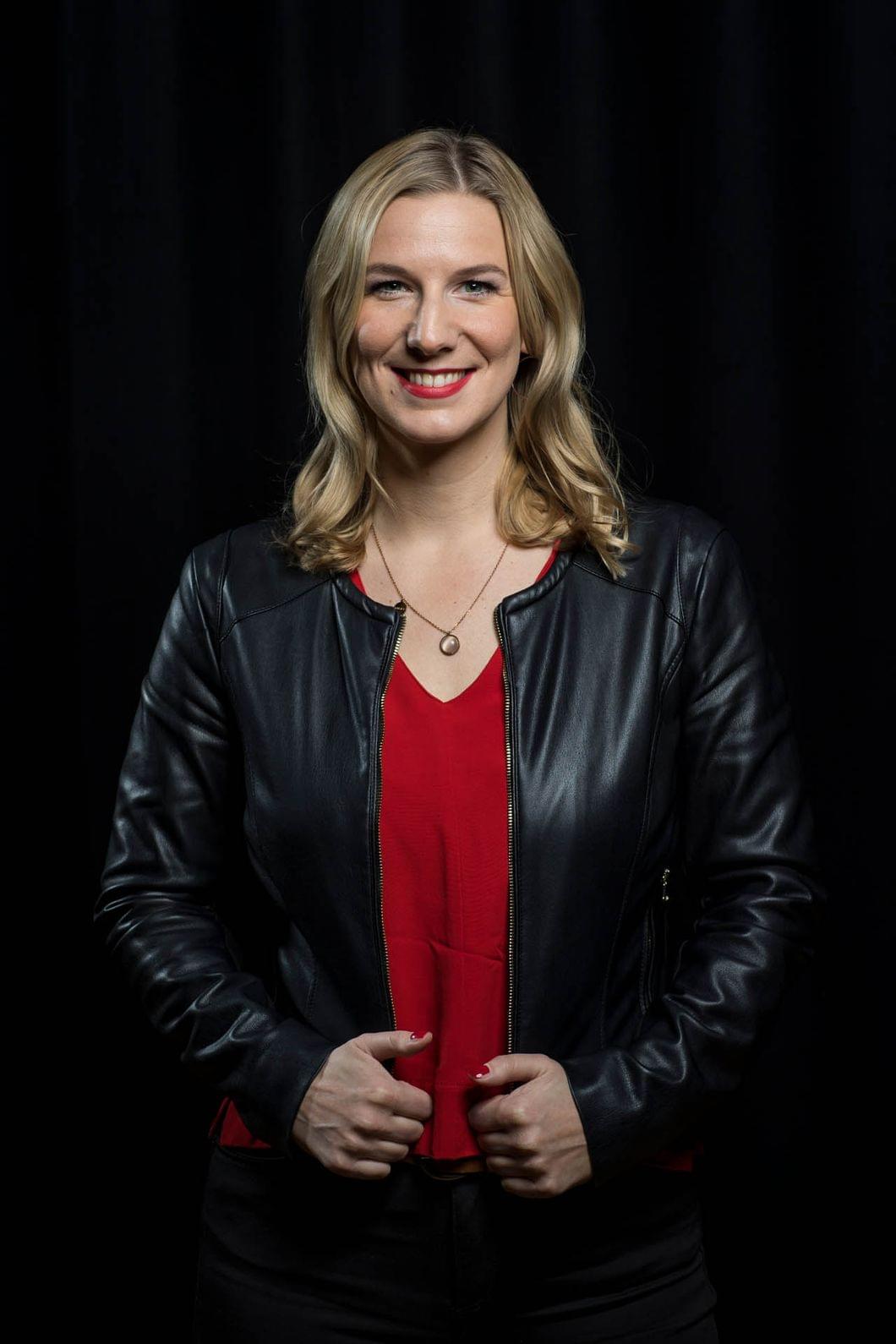 Anna Kaplan