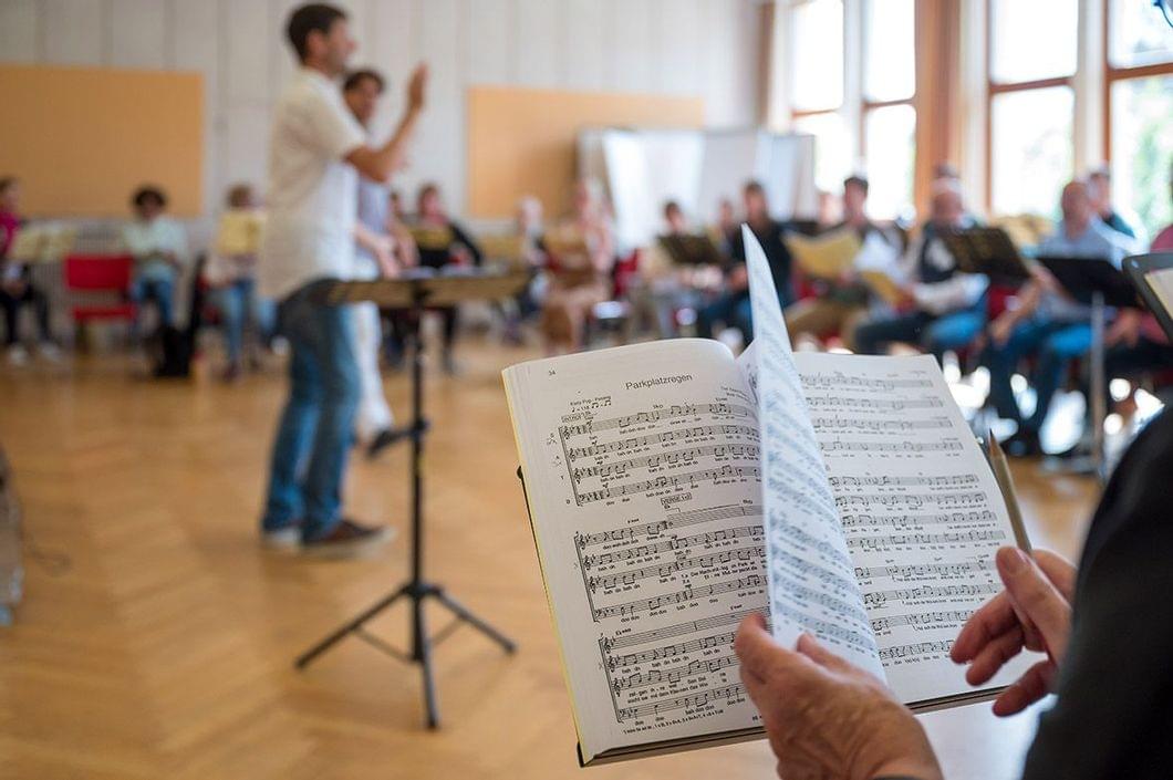 Sänger:innen für Studiochor gesucht