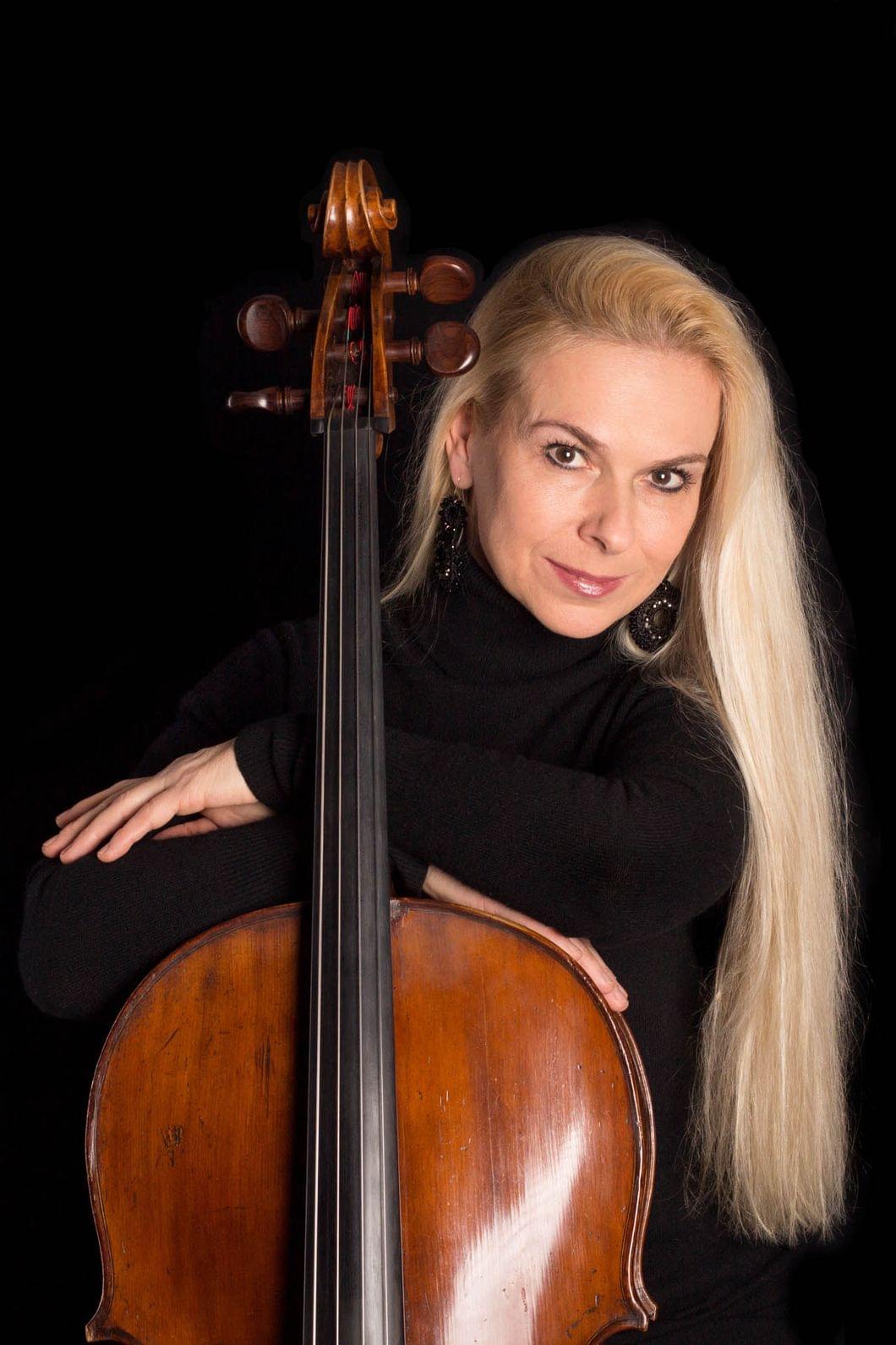 Katharina Hinterholzer