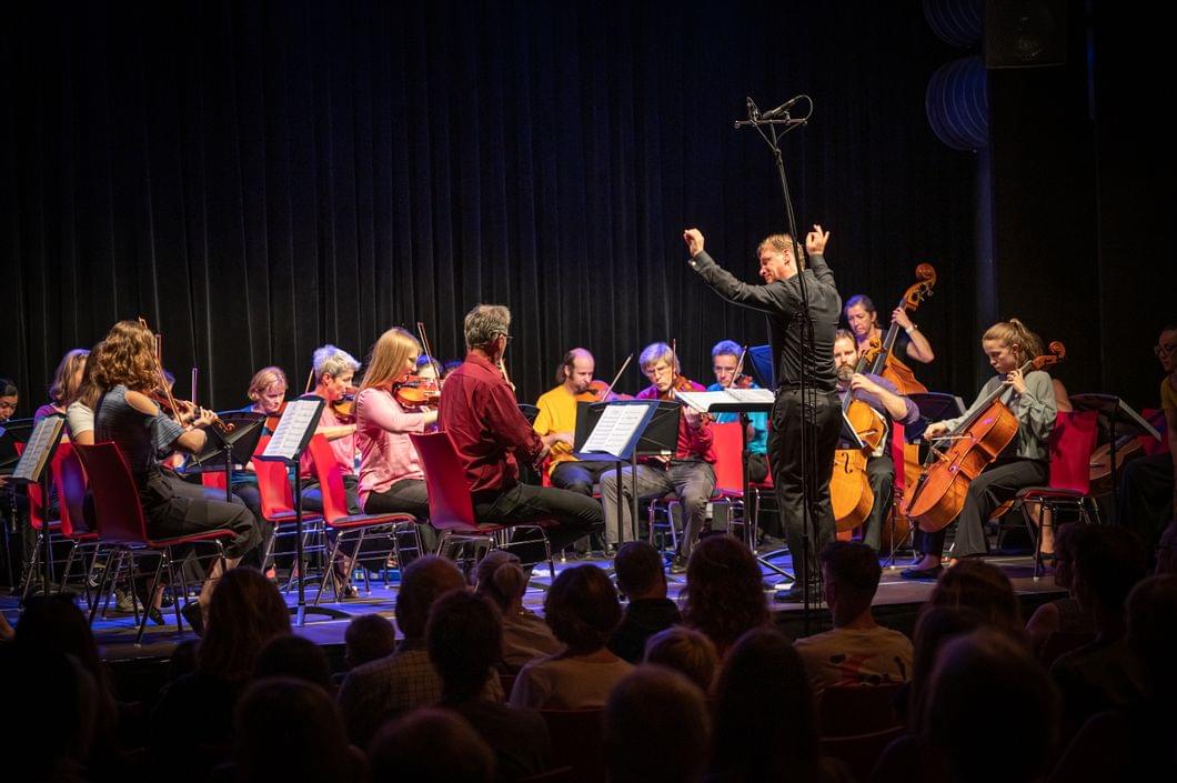SAMBA, TANGO, MOZART – Begegnung zwischen Kontinenten"