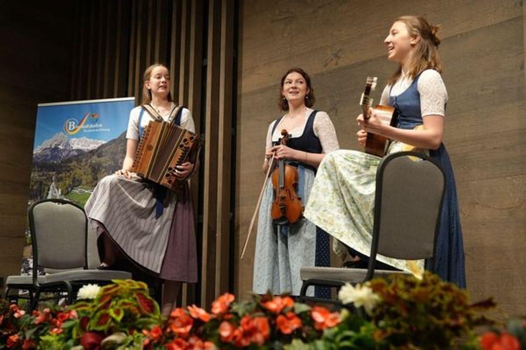 Großer Jubel für heimischen Volksmusiknachwuchs