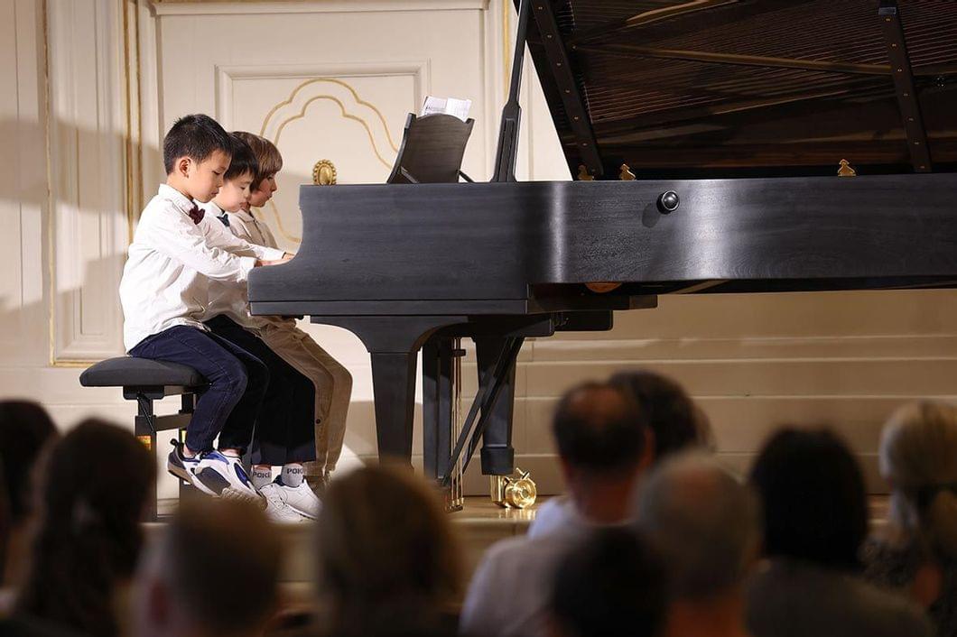 Piano Time for Peace im Wiener Saal